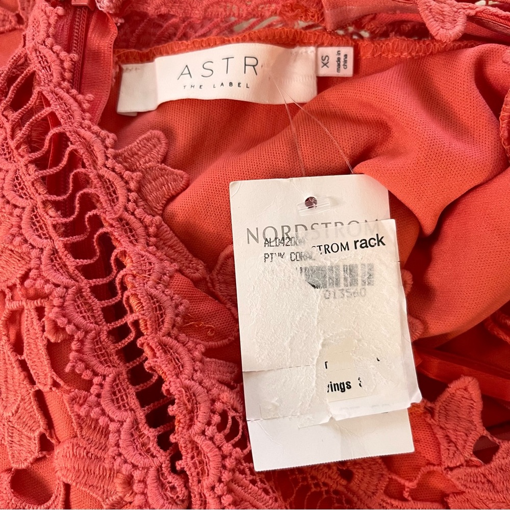 NWT‎ ASTR the Label Coral Lace Bodycon Dress Size XS Fairy Romantic Vacation - Picture 13 of 14